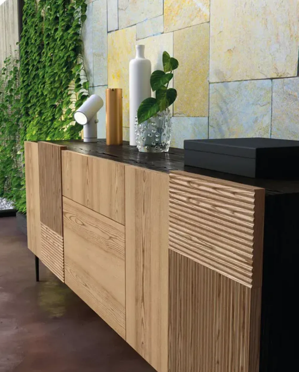 Madia modello Madia art 1446 stripes di a PREZZI OUTLET^Mobilificio Bellutti Best