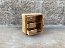 Madia modello Madia  vecchia ghiacciaia 1 anta 3 cassetti con ruote di a prezzo scontato^Outlet Etnico Best