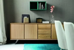 Alta Corte Madia Nook in stile classico di in Offerta Outlet- Madie