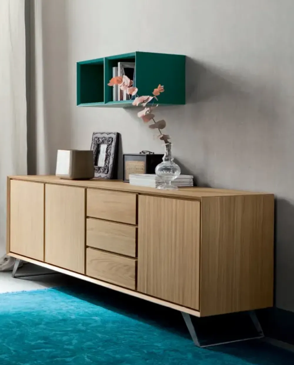 Alta Corte Madia Nook in stile classico di in Offerta Outlet- Madie