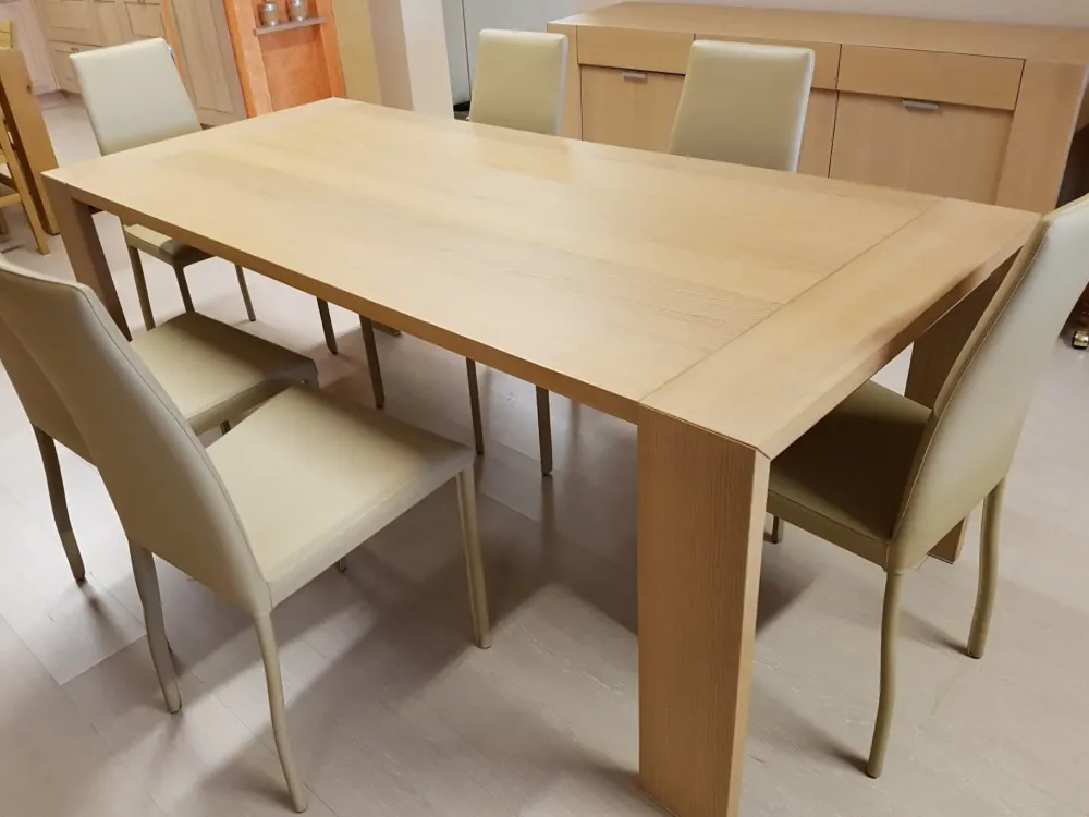 New Madia in legno a prezzo scontato Madie