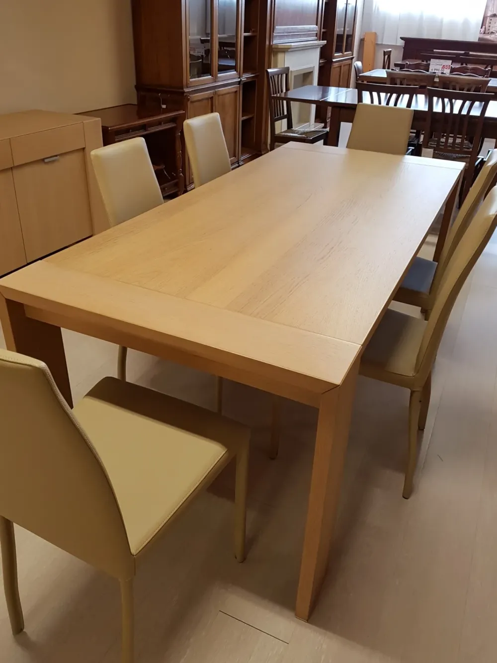 New Madia in legno a prezzo scontato Madie