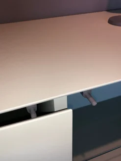 Mogg Madia Zoom in stile design di in Offerta Outlet- Madie