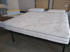 Outlet Materasso Daryl matrimoniale molle insacchettate   Materassi