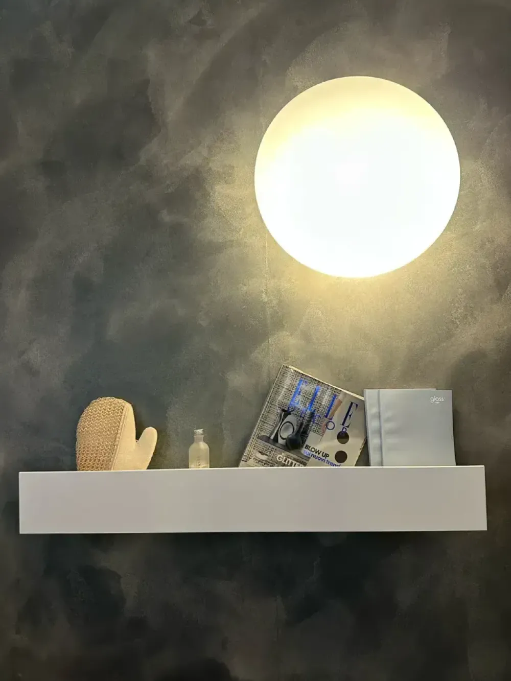 Mensola in laccato opaco a prezzo Outlet: scopri Dimora^Altamarea Outlet