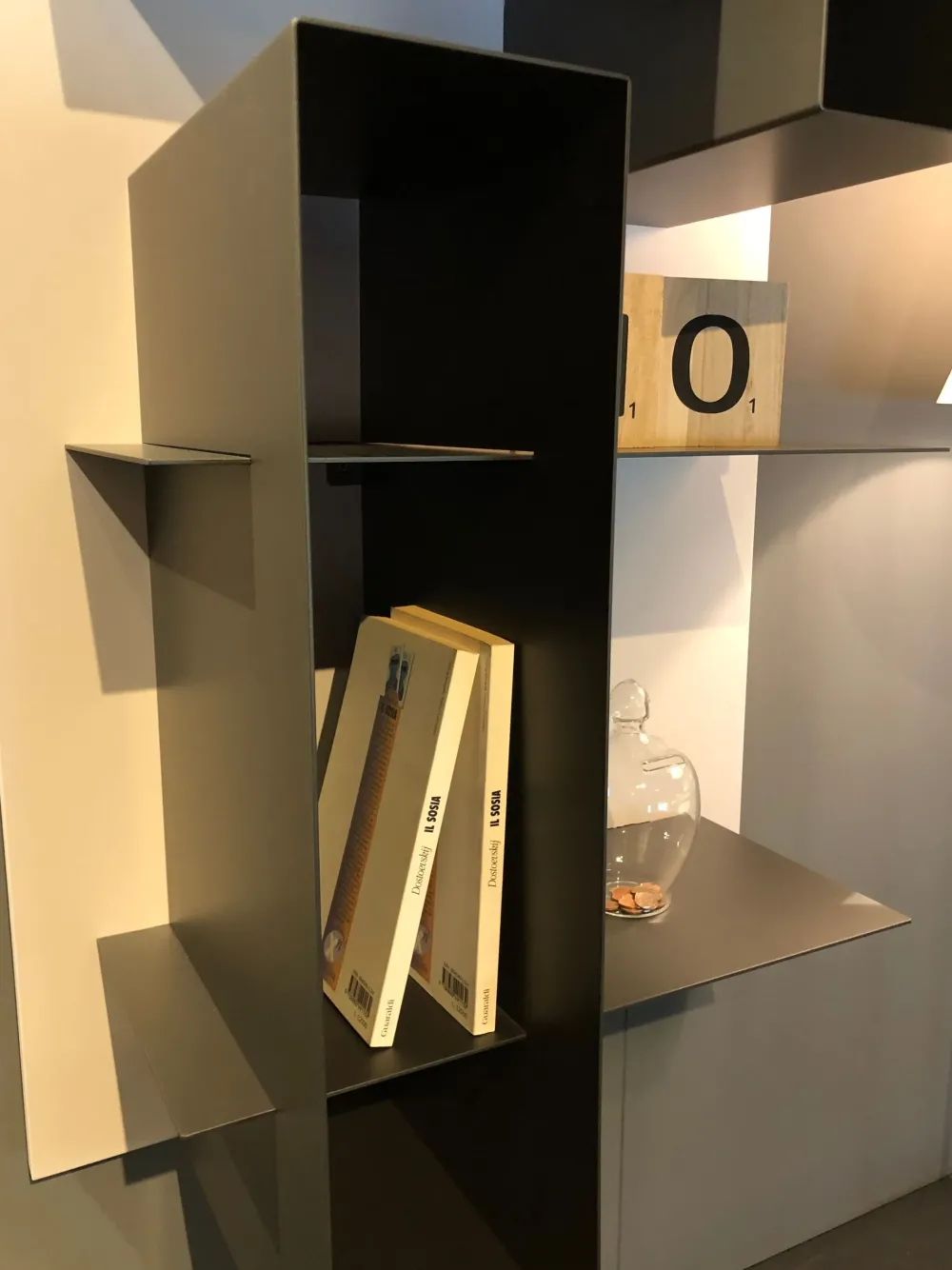 Mensola in metallo modello Line-up a prezzi imbattibili^Dielle Best