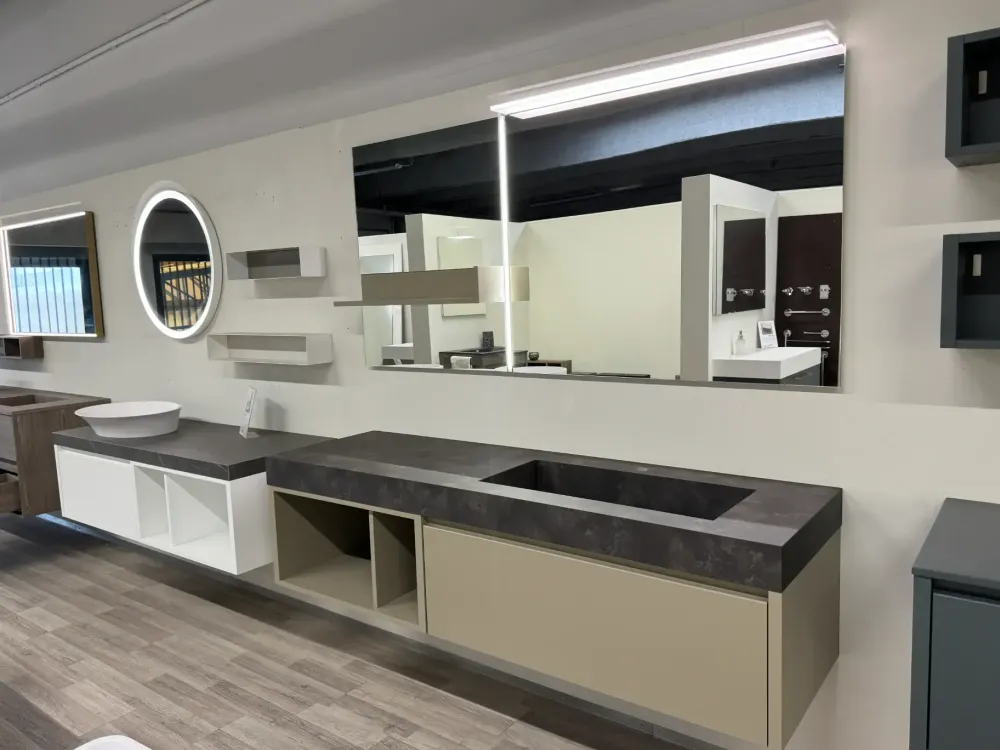 Mobile bagno in laccato opaco modello Tenderlak next 03 di a prezzo Outlet^Mastella Sale