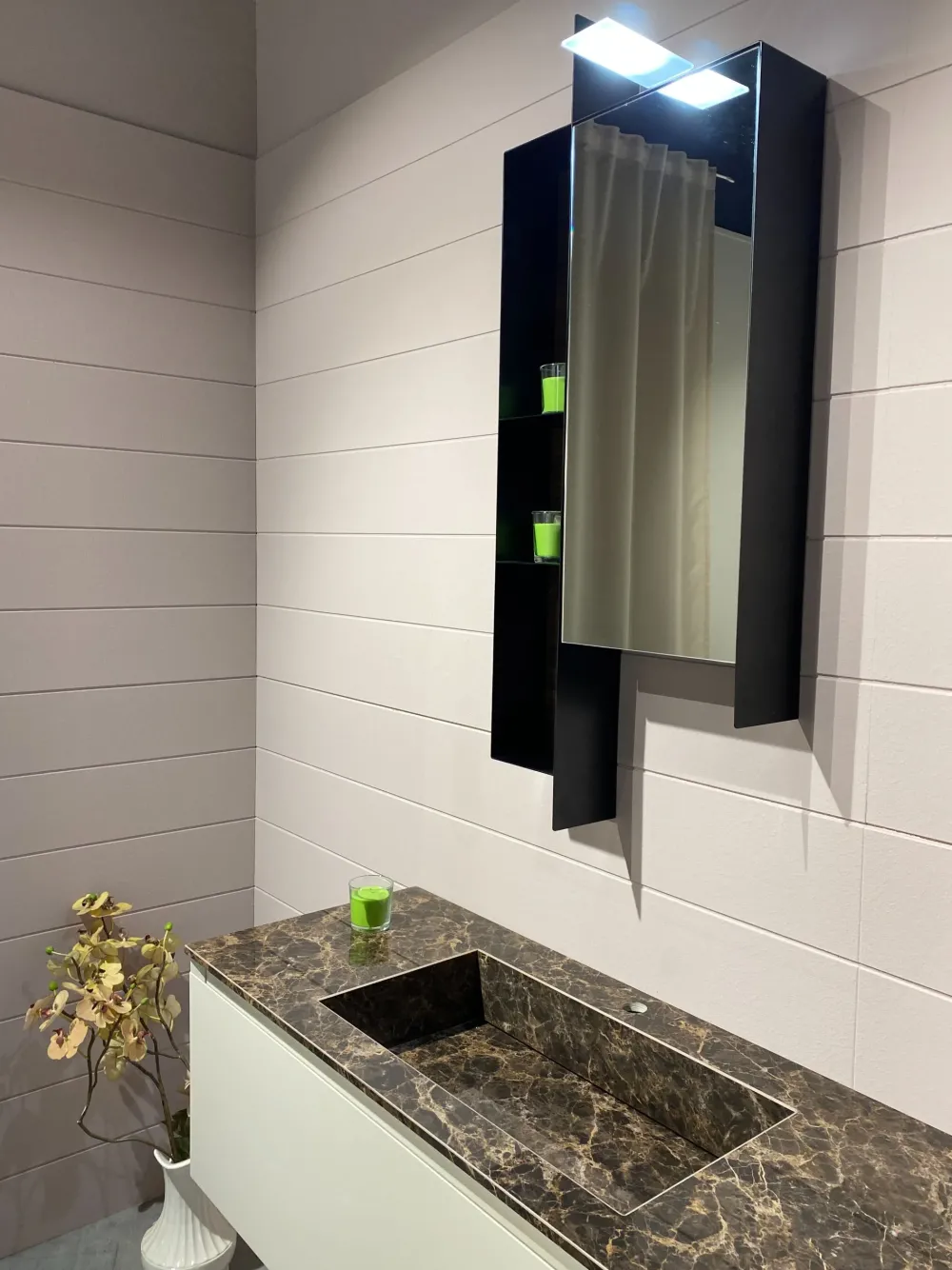 Mobile bagno moderno Bagno di in OFFERTA OUTLET - 35% Mobili Bagno Sospeso