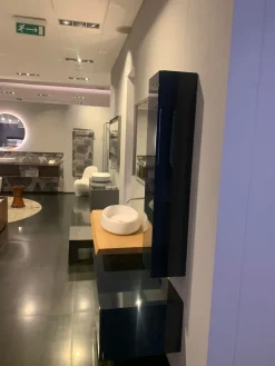 Online Mobile bagno Sospeso Nerolab maniglia blu in offerta Mobili Bagno Sospeso