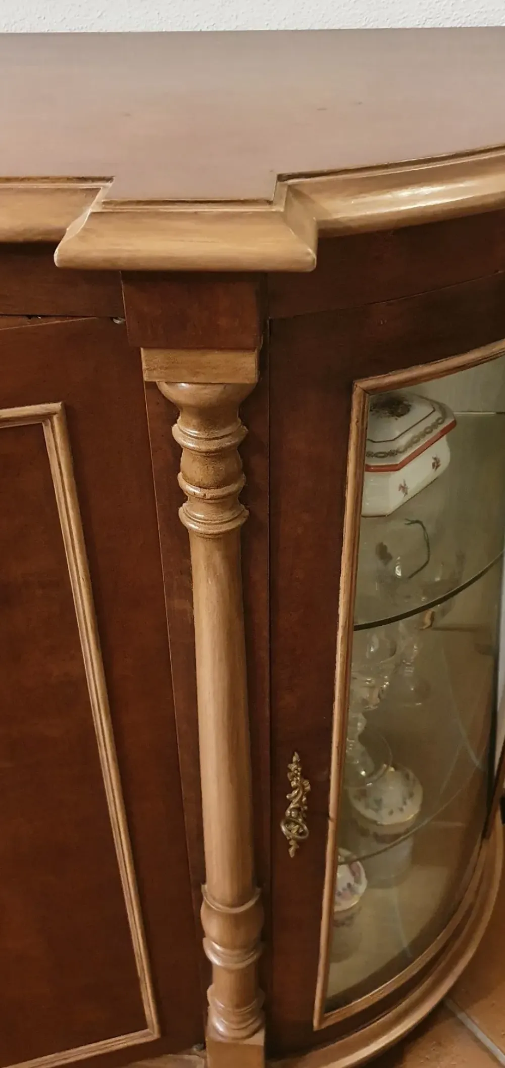 Clearance Mobile di Antiquariato Mobile ingresso A PREZZO RIBASSATO Antiquariato