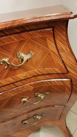 Mobile di Antiquariato Cassettone luigi xv A PREZZO RIBASSATO^Artigianale Online