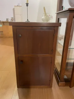 Giaretta Italia Mobile di Antiquariato in noce con un ribasso esclusivo- Antiquariato