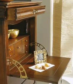 Parlani Mobile di Antiquariato in stile luigi xvi con uno sconto del 60%- Antiquariato