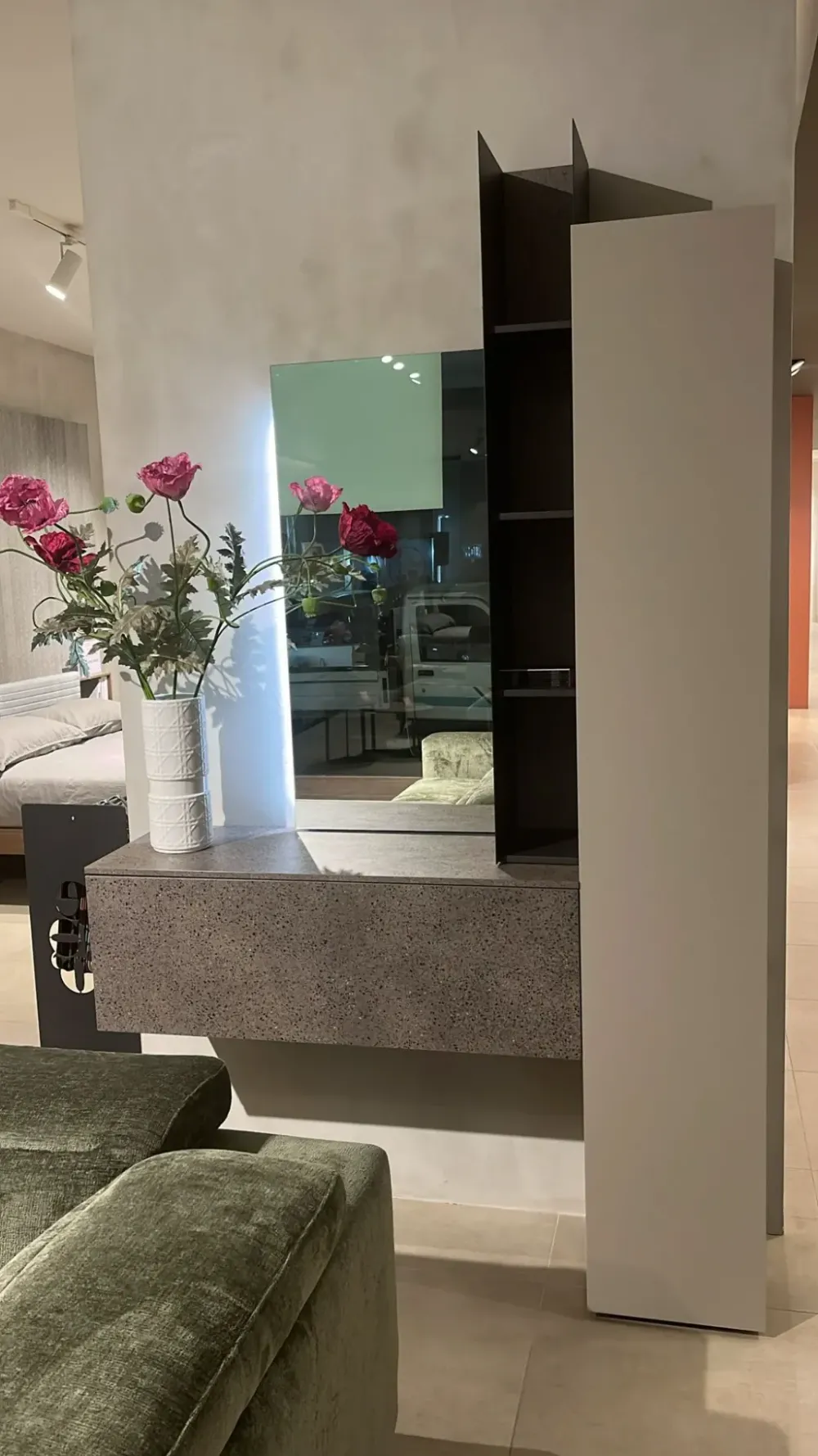 Outlet Mobile ingresso A terra modello Ingresso di Mobili Ingresso