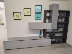 Outlet Mobile modello Line-up porta tv di in Offerta Outlet Porta Tv