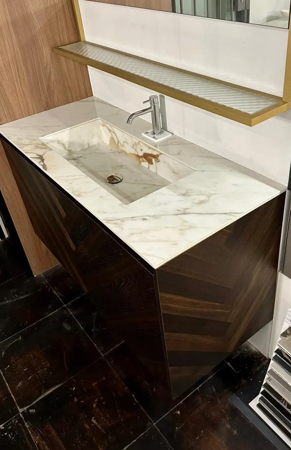 Mobile per il bagno Bluna spina di pesce a prezzi convenienti^Binova Discount