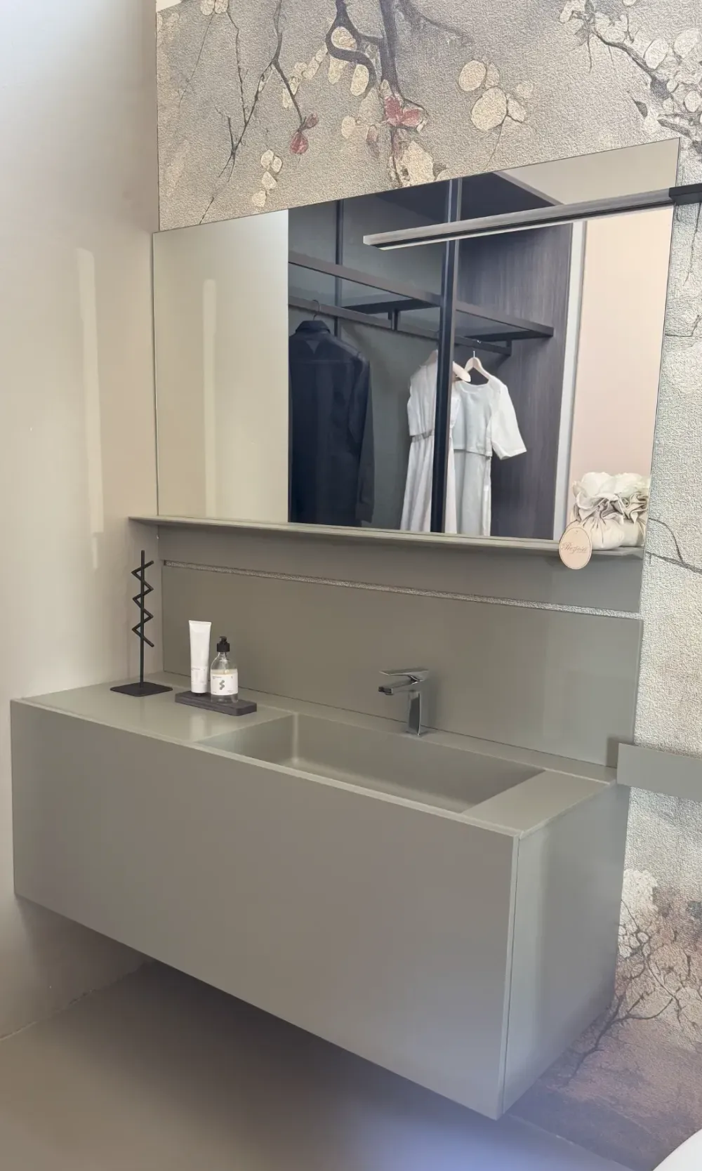 Edone Mobile per il bagno Hexis in offerta- Mobili Bagno Sospeso