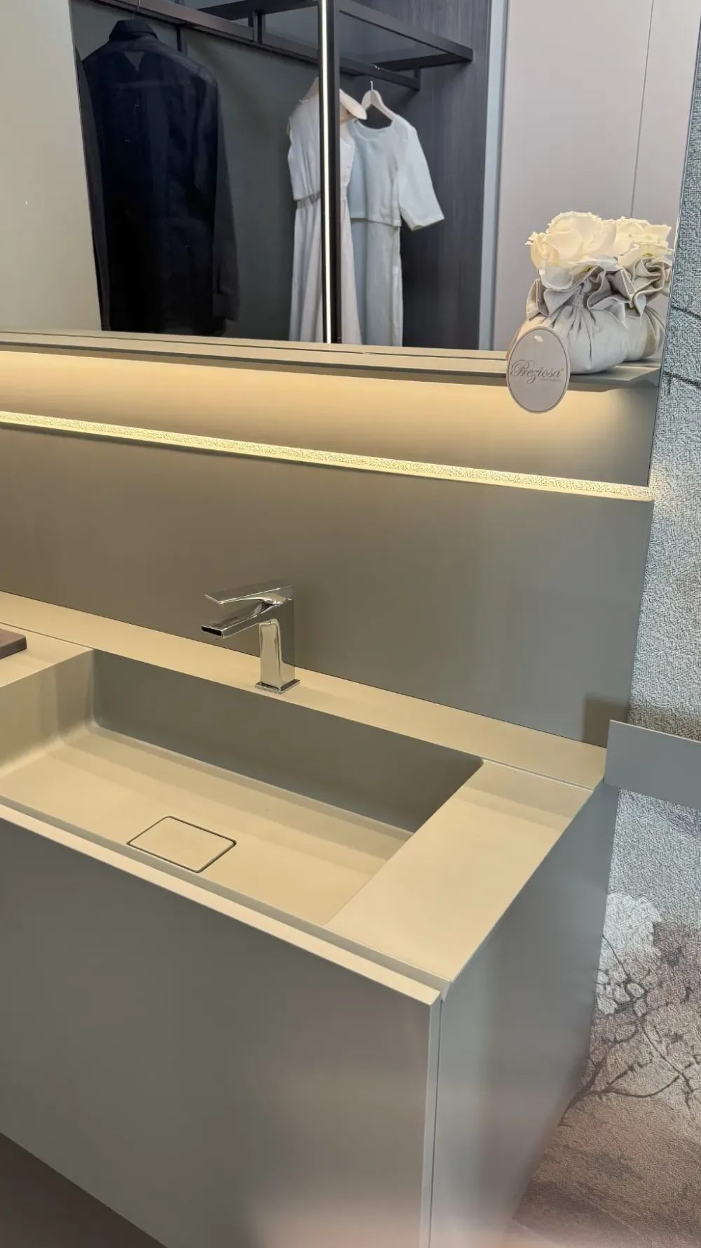 Edone Mobile per il bagno Hexis in offerta- Mobili Bagno Sospeso