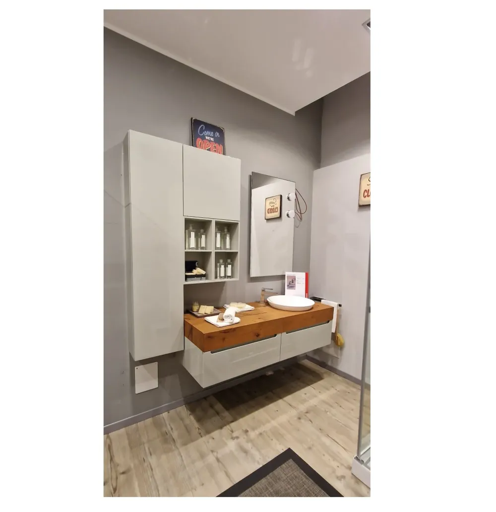 Outlet Mobile per la sala da bagno Idro a prezzo Outlet Mobili Bagno Sospeso
