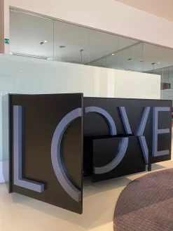 Mobile soggiorno modello Love di a prezzo scontato^Driade Clearance