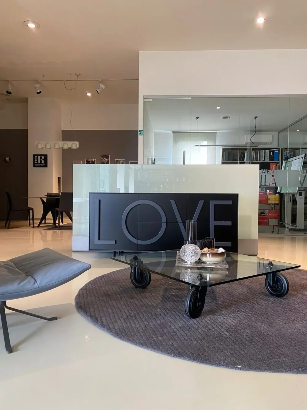 Mobile soggiorno modello Love di a prezzo scontato^Driade Clearance