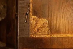 Collezione esclusiva Mobile soggiorno modello Mobile sacrestia noce massello di a PREZZI OUTLET- Pareti Attrezzate