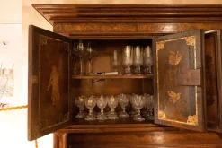 Collezione esclusiva Mobile soggiorno modello Mobile sacrestia noce massello di a PREZZI OUTLET- Pareti Attrezzate