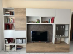 Clearance Mobile soggiorno modello Atlante di scontato -50% Pareti Attrezzate