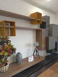 Imab Mobile soggiorno modello Parete sfalzata di scontato -50%- Pareti Attrezzate