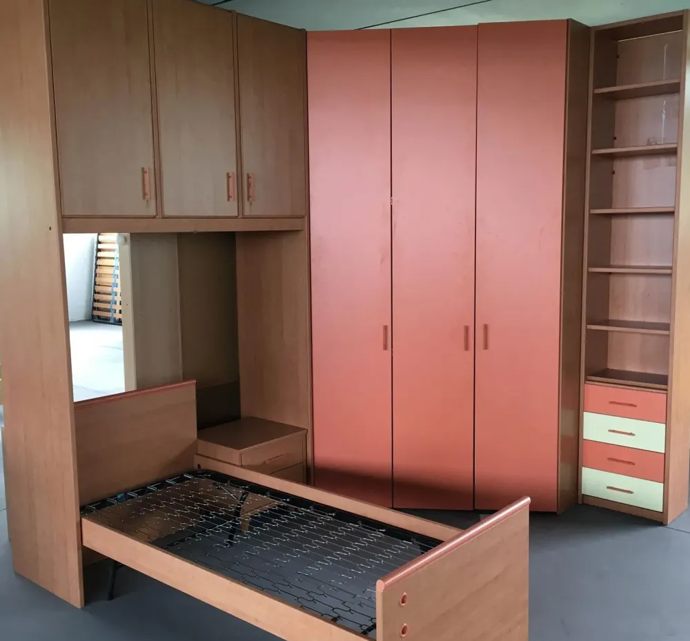 Discount OFFERTA cameretta per bambini CON RETE E MATERASSO MEMORY MOD. ROUGE di Camerette