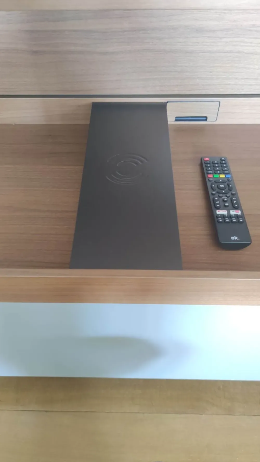 Molteni & C Offerta: Libreria Grid Molteni&C, stile moderno. Acquista ora!- Librerie