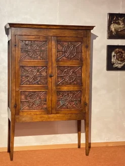 Artigianale Offerta Outlet: Madia Massello stile classico .- Madie