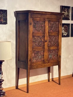 Artigianale Offerta Outlet: Madia Massello stile classico .- Madie