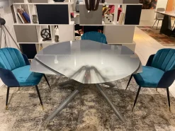 Offerta Outlet: Tavolo ovale in vetro D9039, . Scopri ora!^Collezione esclusiva New