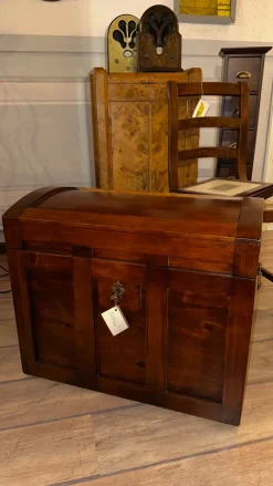 Oggettistica Baule dolfi arte povera di scontata - 40%^Artigianale