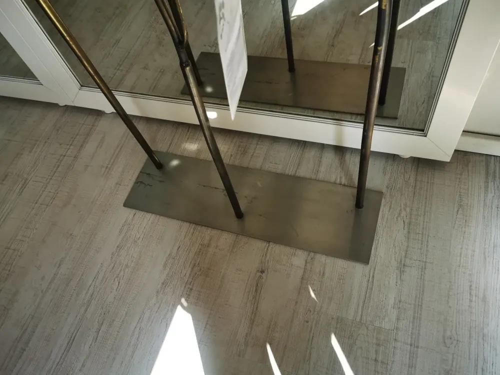 Outlet Oggettistica Fiori in metallo di a PREZZI OUTLET Oggettistica