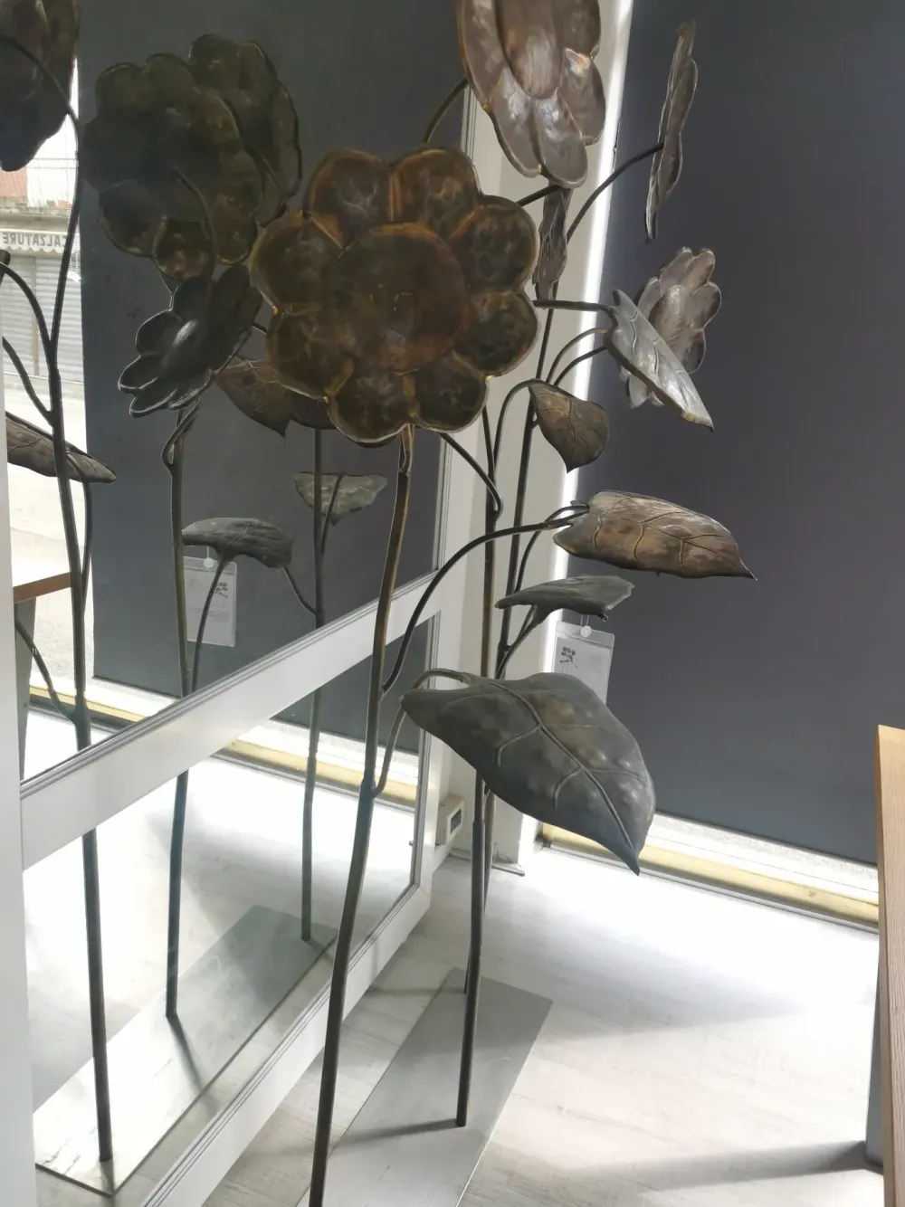 Outlet Oggettistica Fiori in metallo di a PREZZI OUTLET Oggettistica