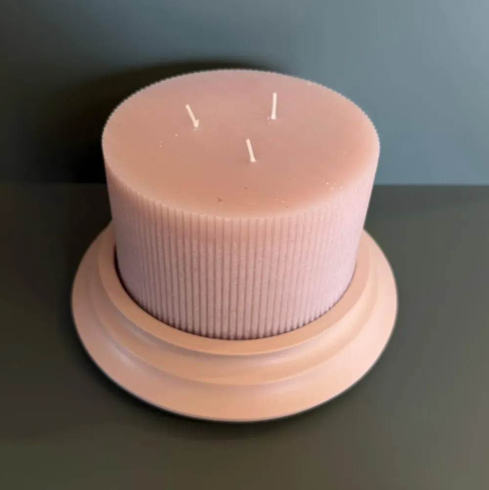 Oggettistica modello Candela dorica con piatto grande di a prezzi outlet Oggettistica