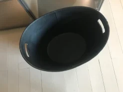 Oggettistica moderna Portaoggetti modello basket  di^Calligaris