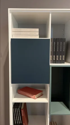 Parete attrezzata Ateneo in stile moderna a prezzo scontato^Capo d'Opera