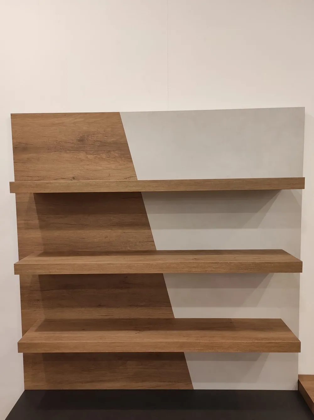 New Parete attrezzata Atlante di in OFFERTA OUTLET affrettati Pareti Attrezzate