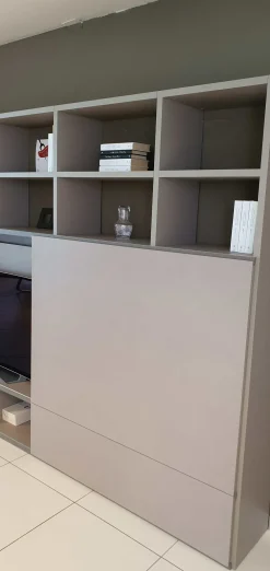 Parete attrezzata Atlante 2020 in stile design a prezzo ribassato Pareti Attrezzate