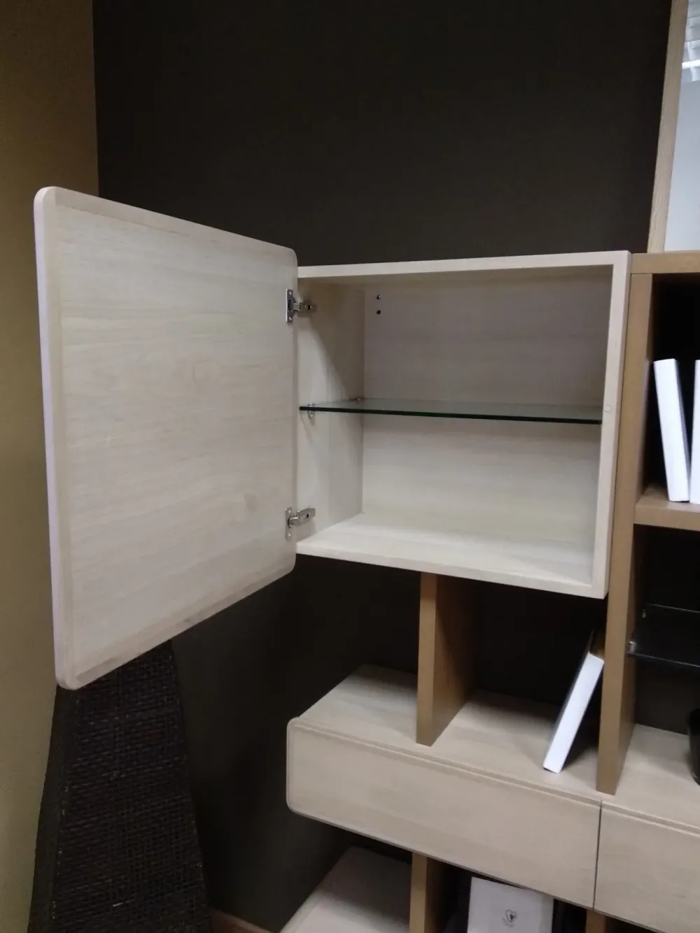 Cantiero Parete attrezzata in legno a prezzo scontato- Pareti Attrezzate