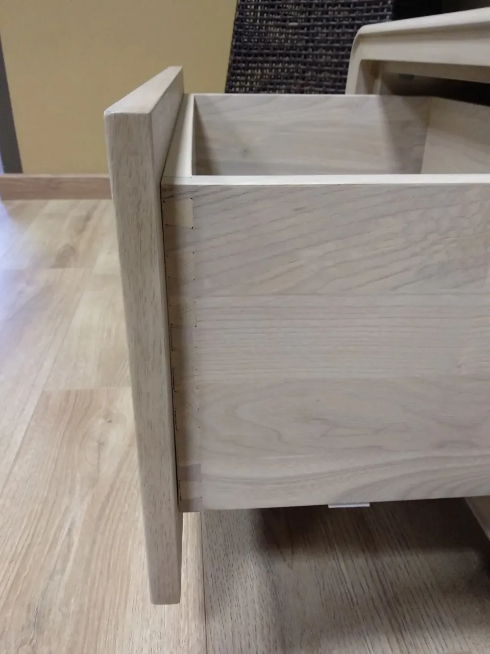 Cantiero Parete attrezzata in legno a prezzo scontato- Pareti Attrezzate