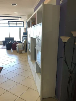 Modo 10 Parete attrezzata Collezione decor   in stile classico a prezzo ribassato- Pareti Attrezzate