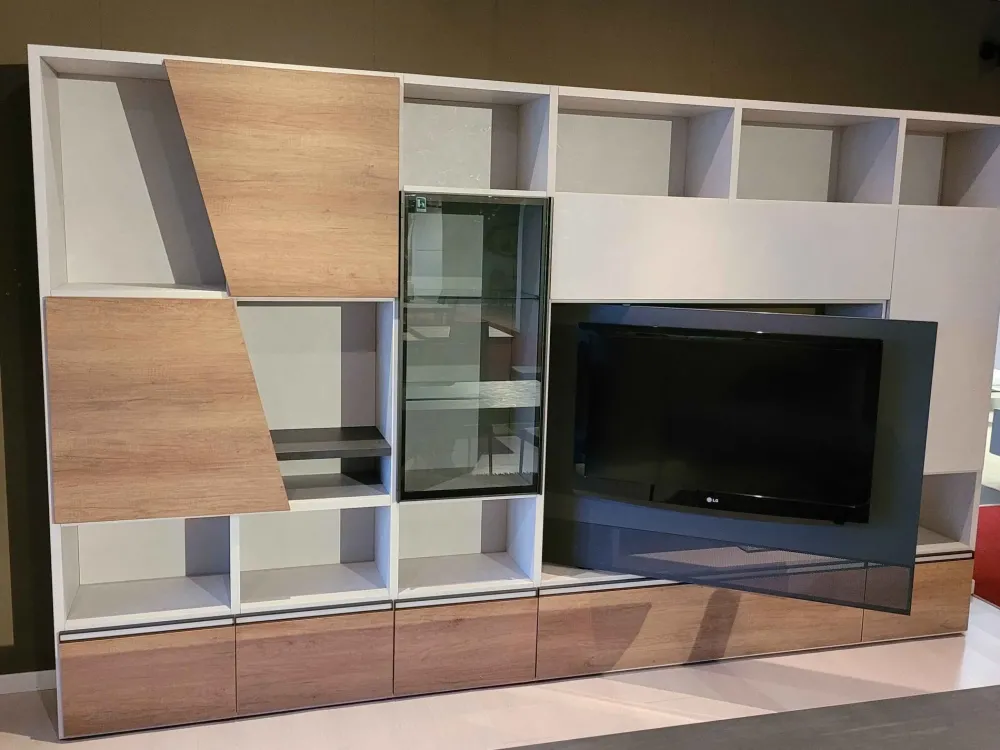 Clearance Parete attrezzata Diagonal 2021 di in OFFERTA OUTLET Pareti Attrezzate