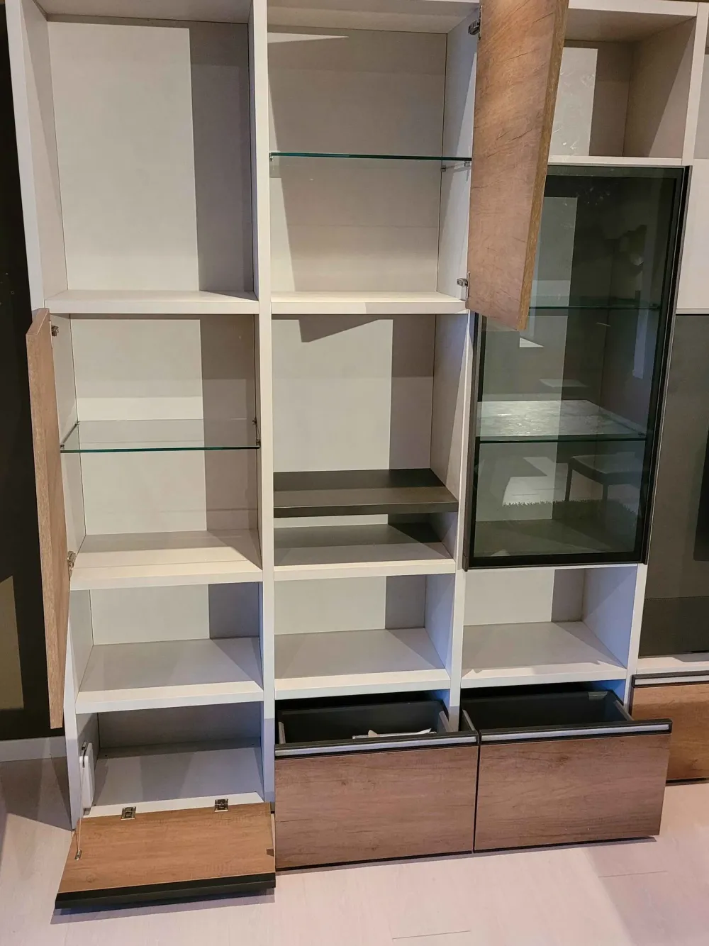 Clearance Parete attrezzata Diagonal 2021 di in OFFERTA OUTLET Pareti Attrezzate