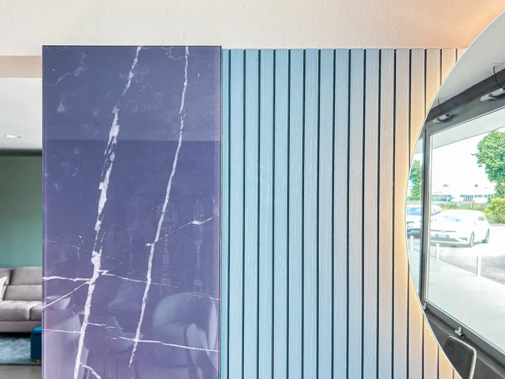 Parete attrezzata Entrata blu con specchio di scontata del 35%^Mobilgam Online