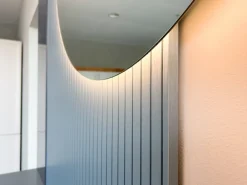 Parete attrezzata Entrata blu con specchio di scontata del 35%^Mobilgam Online