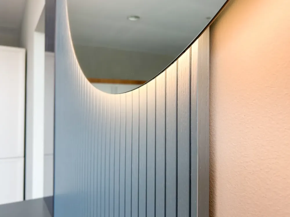 Parete attrezzata Entrata blu con specchio di scontata del 35%^Mobilgam Online